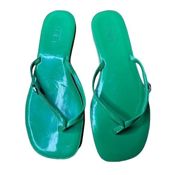 Ann Taylor Loft Gree flip Flops Size 6 - Picture 1 of 3